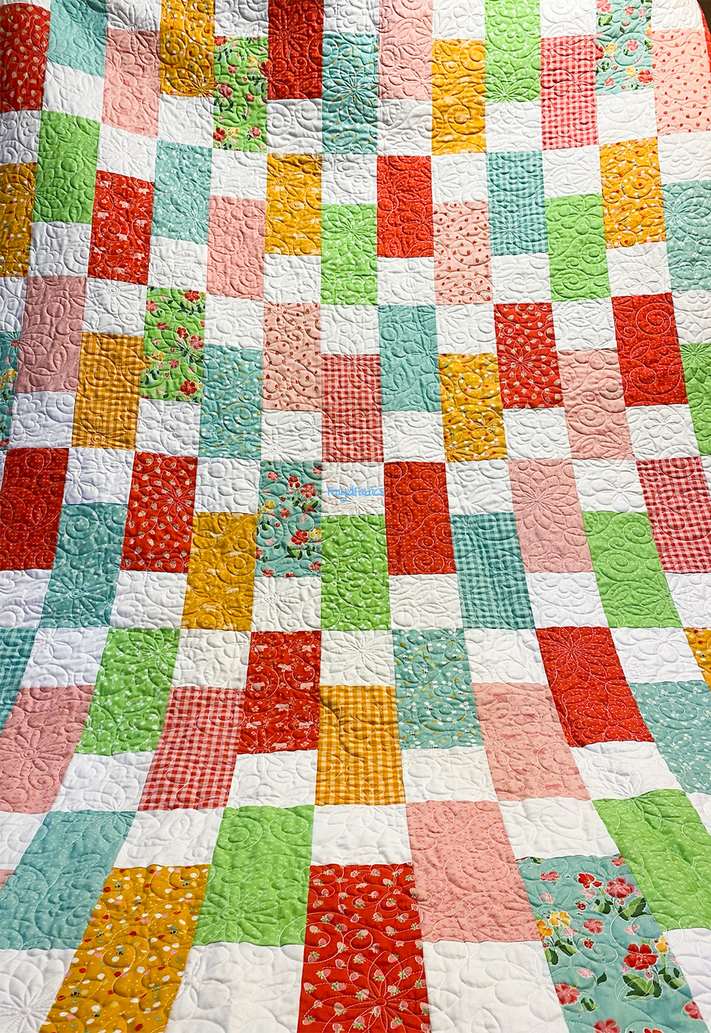 Strawberry Honey Bricks Quilt Kit - Riley Blake Designs