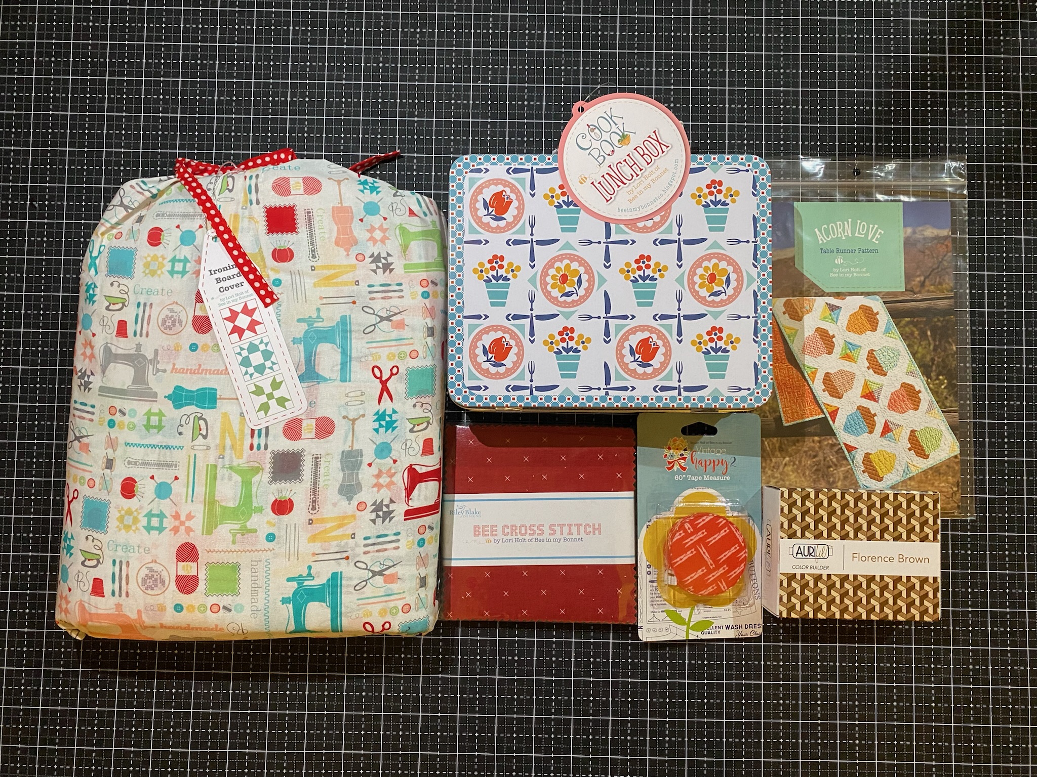 Lori Holt Holiday Bundle #2